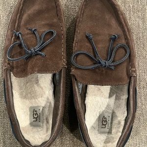 UGG Men’s bedroom shoes slippers size 12 gently worn